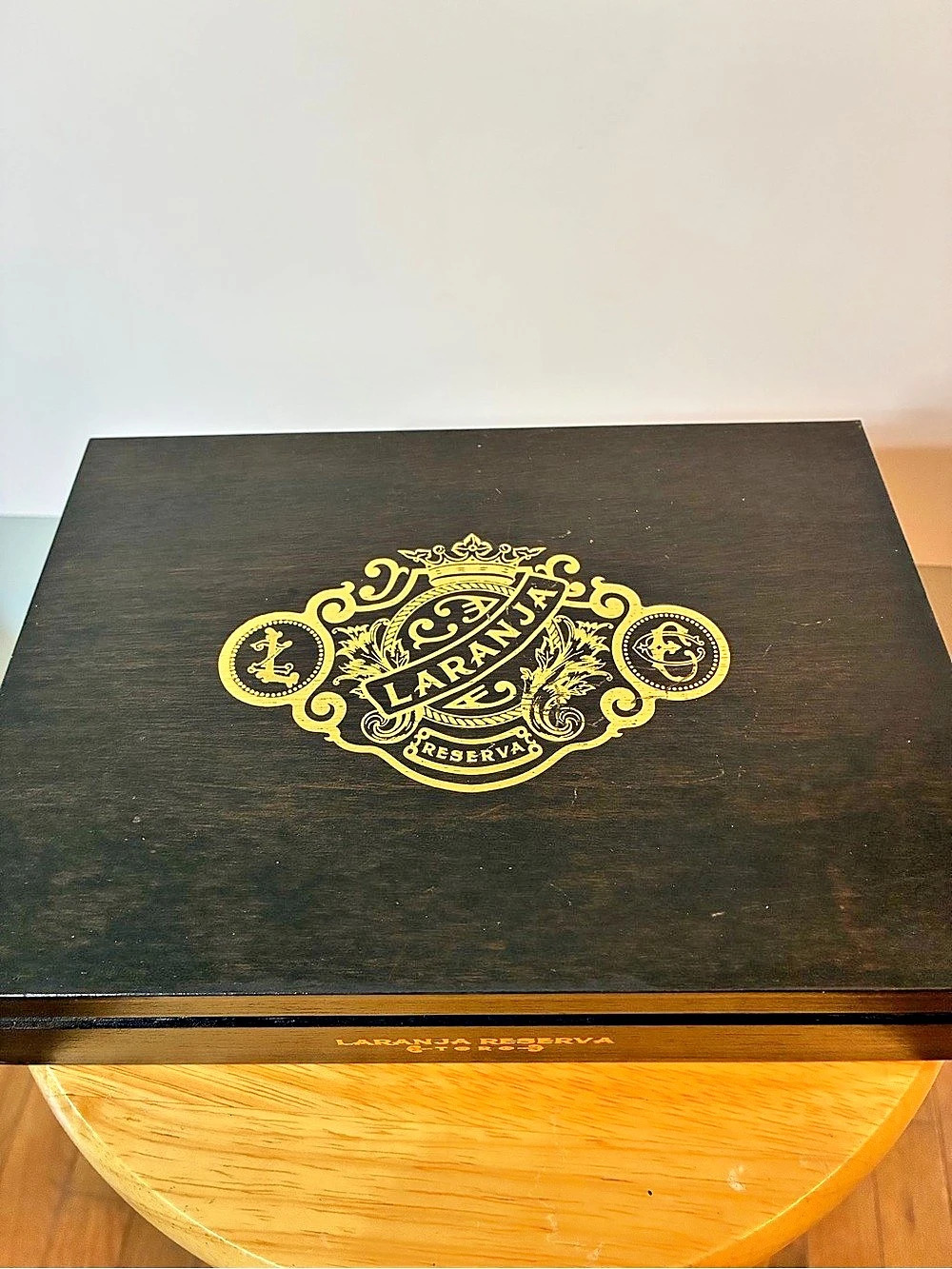 Laranja Reserva Toro Wooden Cigar Box Storage